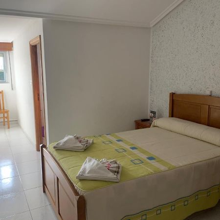 Hostal Sequeiros San Ciprian de Vinas Luaran gambar
