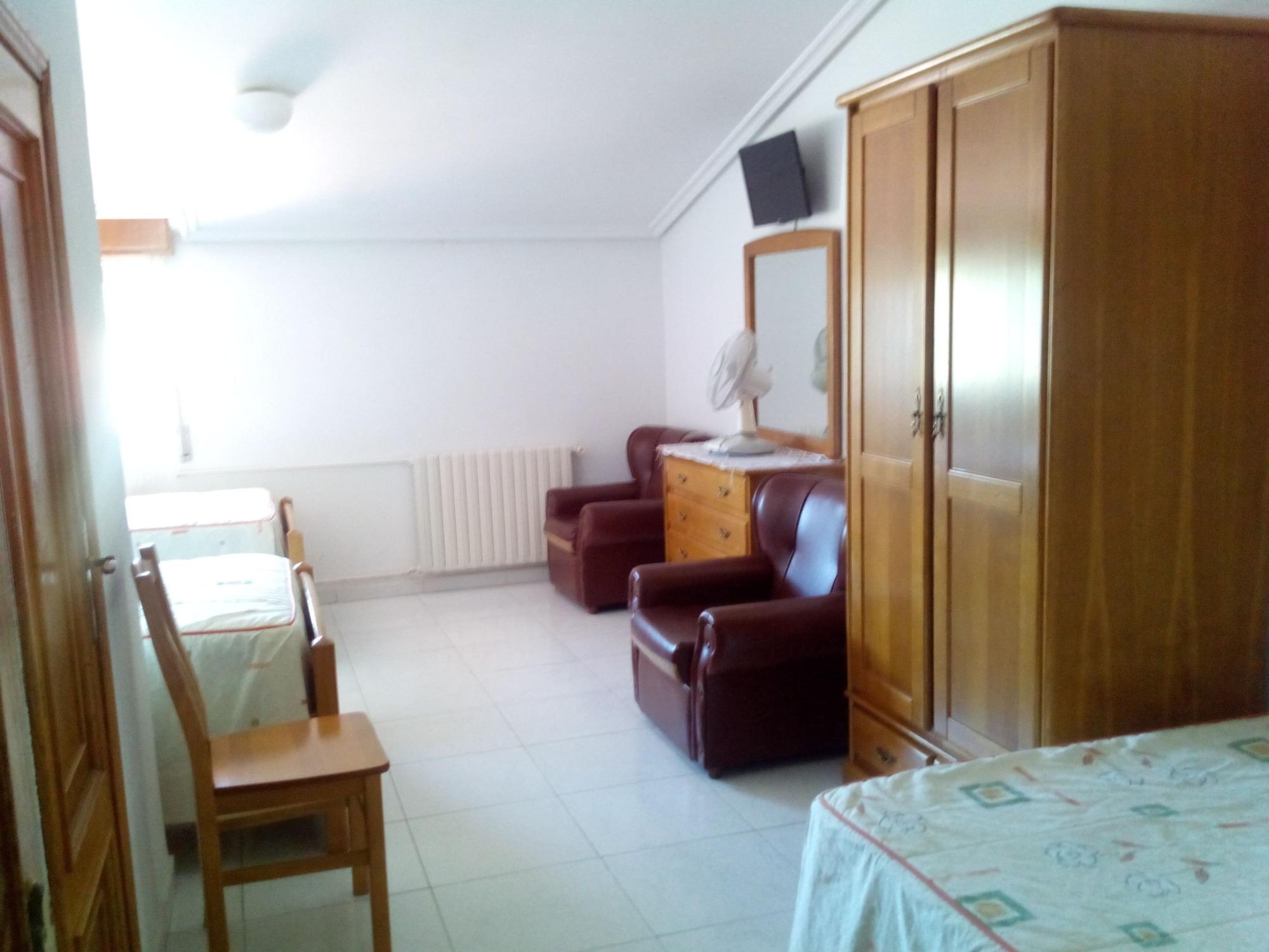 Hostal Sequeiros San Ciprian de Vinas Luaran gambar