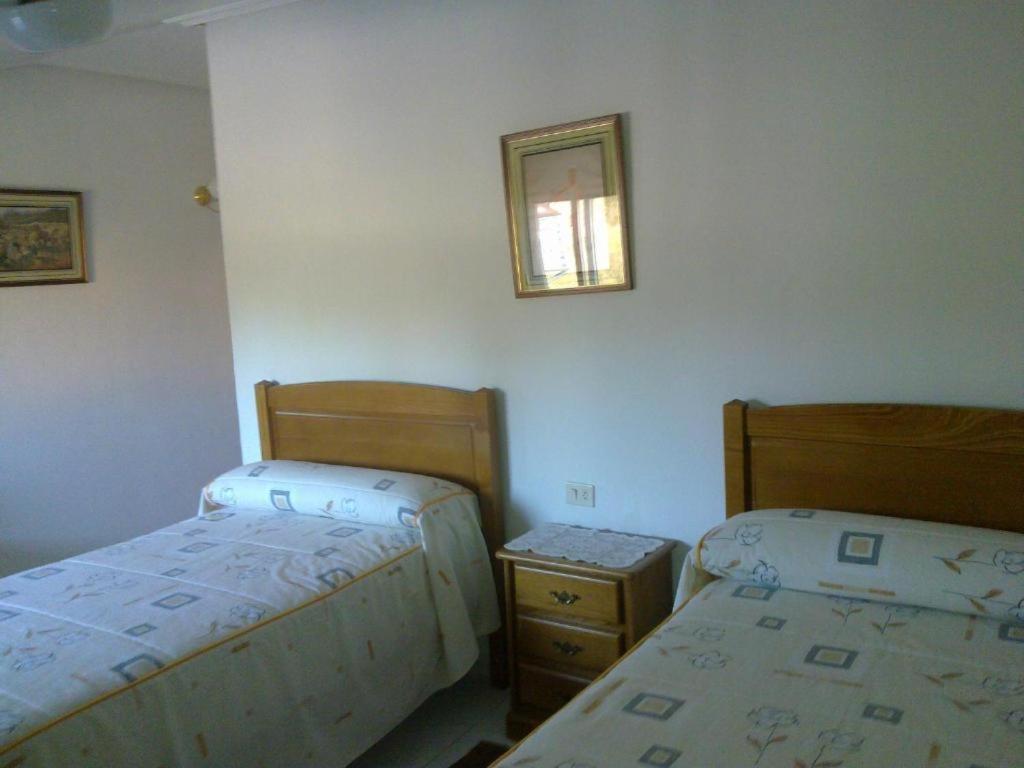 Hostal Sequeiros San Ciprian de Vinas Luaran gambar