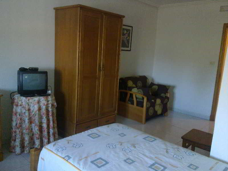 Hostal Sequeiros San Ciprian de Vinas Luaran gambar