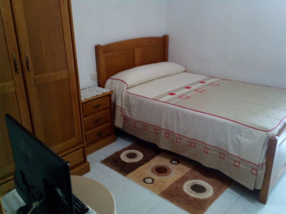 Hostal Sequeiros San Ciprian de Vinas Luaran gambar