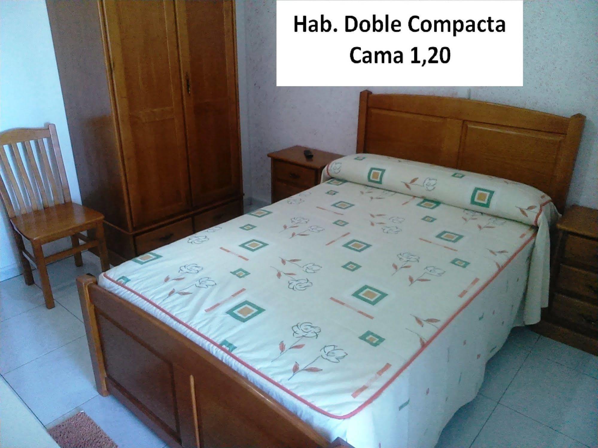 Hostal Sequeiros San Ciprian de Vinas Luaran gambar